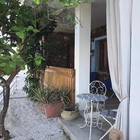 Su Sole 3* Posada (Sardinia)