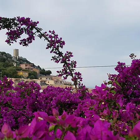 Su Sole 3* Posada (Sardinia)